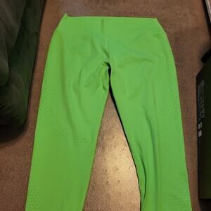 Buffbunny Neon Green Laser cut leggings XL